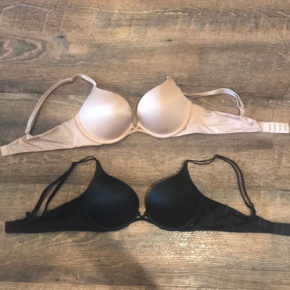 Victoria’s Secret dream angels push up 34B